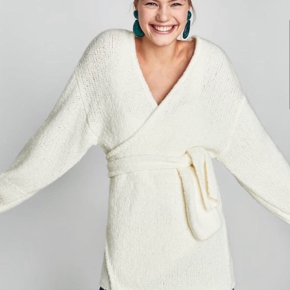 Zara knit - Picture 1 of 5